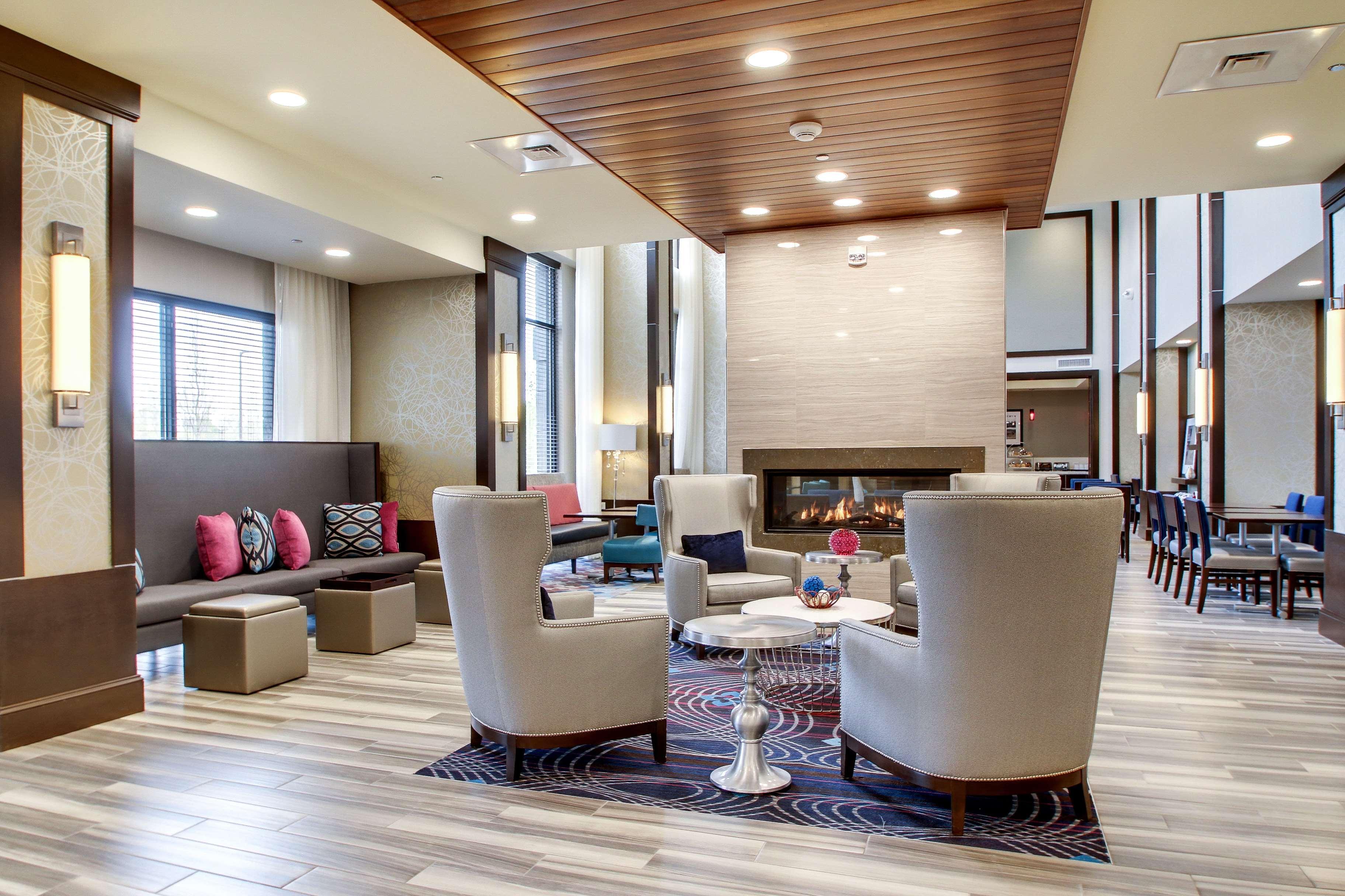 Hampton Inn&Suites Greenville Airport Extérieur photo