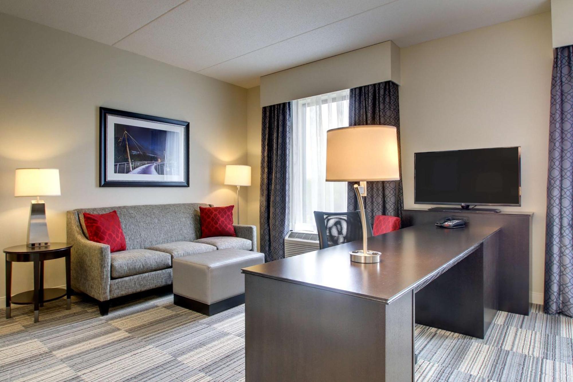 Hampton Inn&Suites Greenville Airport Extérieur photo